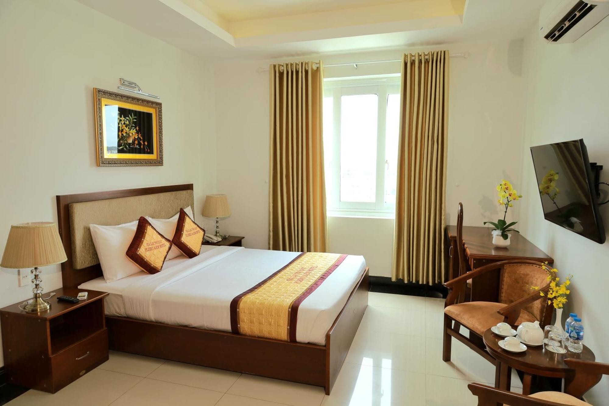 Pleiku & Em Hotel By Gia Lai Tourist Exterior photo
